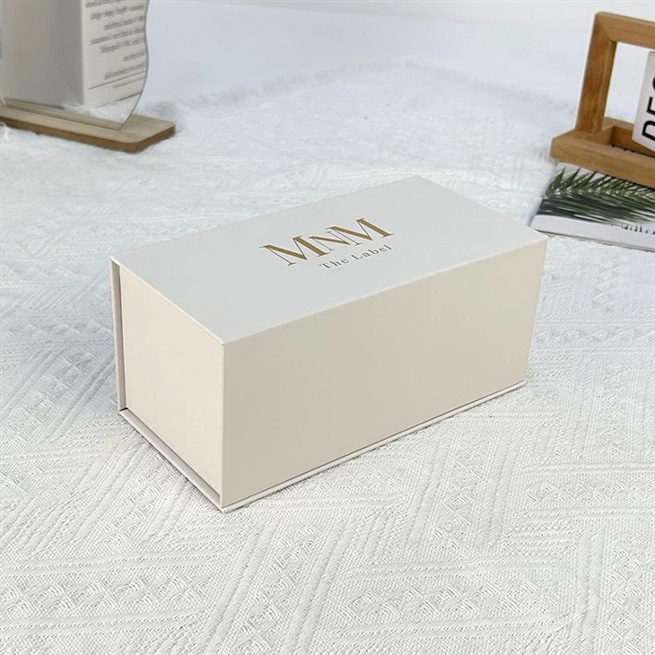 Custom Printed Apparel Boxes