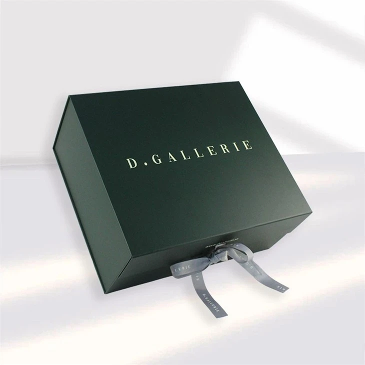 Gift BoxWith Ribbon Closure
